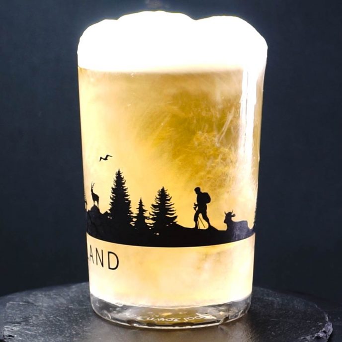 CoolDownDrink-Glas mit Bedruckung SWITZERLAND, personalisiertes Glas, selbstkühlendes Glas Dieses Glas kühlt ohne Eis. Vergiss Eiswürfel.